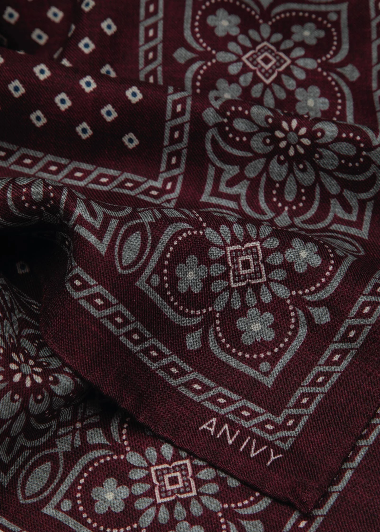 Burgundy Flower Artisan Cube Bandana - Image 5